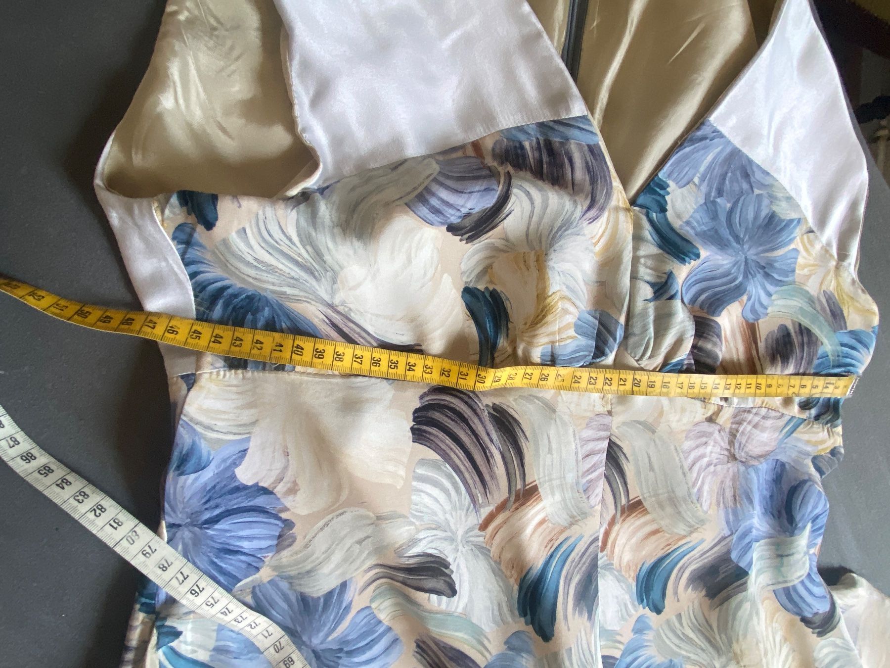 Vestiti: Seide Kleid 36-38 neu – Nuovo (secondo la descrizione) da Liestal venduto da Goldart 8