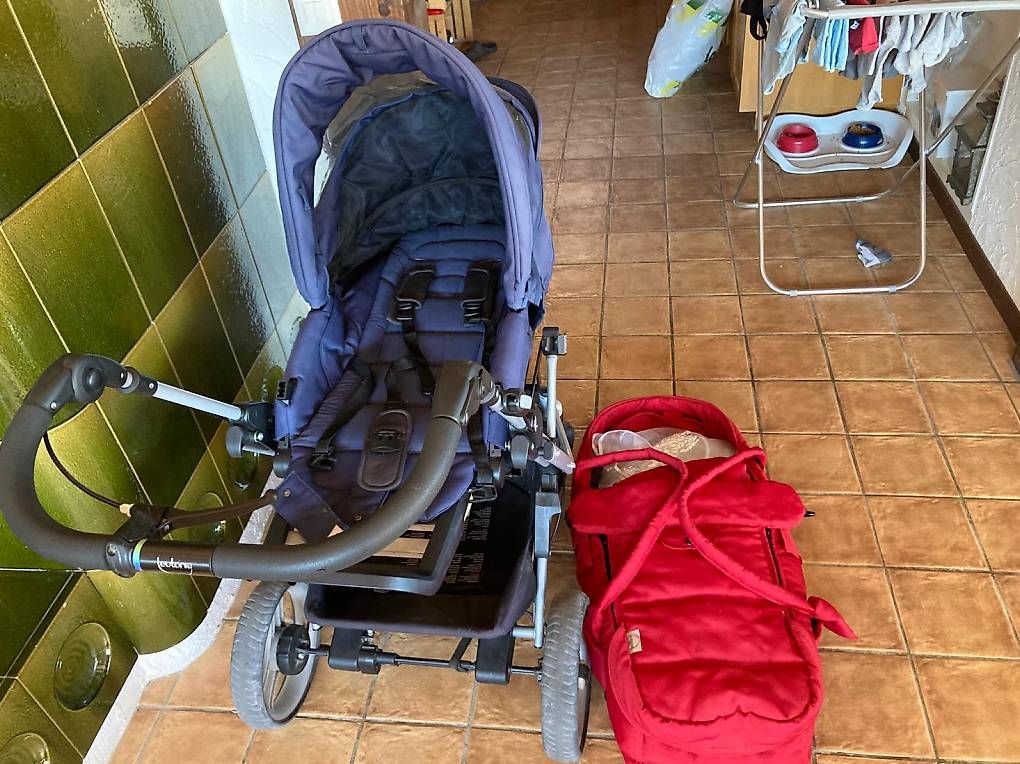 Teutonia Carrozzine: Kinderwagen  und Buggy – Usato da Steffisburg venduto da Funki01 3