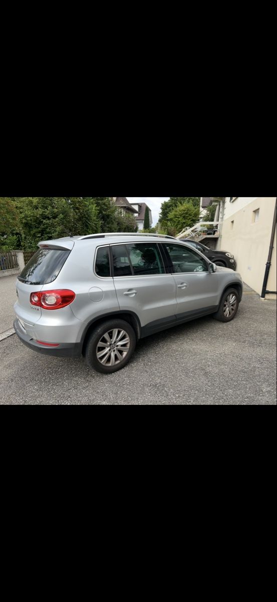 VW Automobili: VW Tiguan 2.0 Tsi 4Motion – Usato da zuchwil venduto da Miguel8