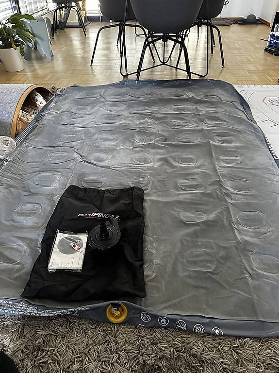 Matratzen: Kit matelas gonflable double  – Gebraucht aus Fribourg von bmz3 2