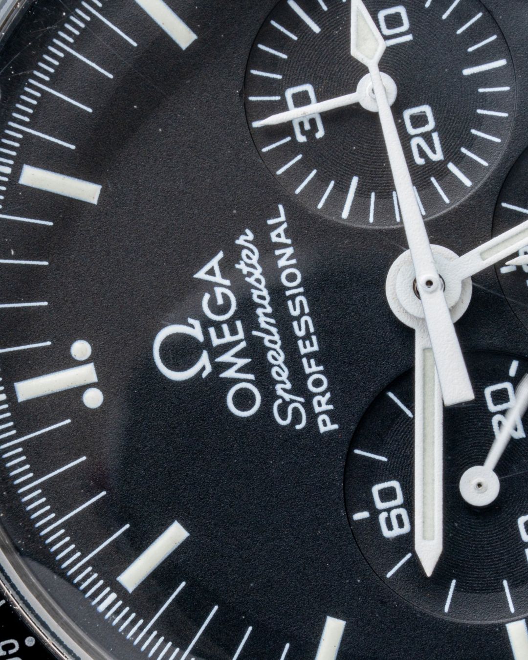 Omega Orologi: Omega Speedmaster Apollo XVII Limited Edition Box & Papers – Usato da Genève venduto da Prometheus_Watches 2