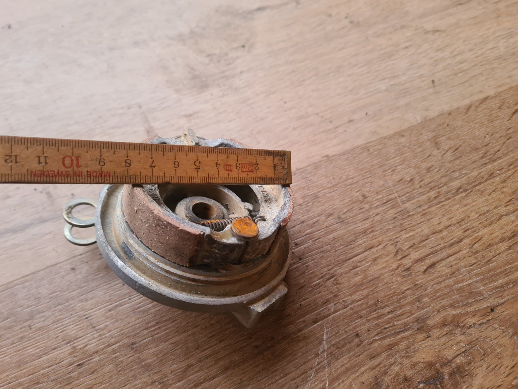 Ciclomotori: Vorderrad Bremsanker 80 mm – Usato da frümsen venduto da Sailem 3