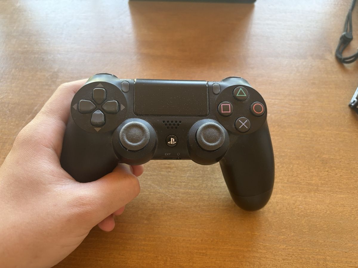 Sony Controller: Sony PS4 DualShock 4 Controller – Very Good Condition – Usato da Leysin venduto da ttp_p9xx 1