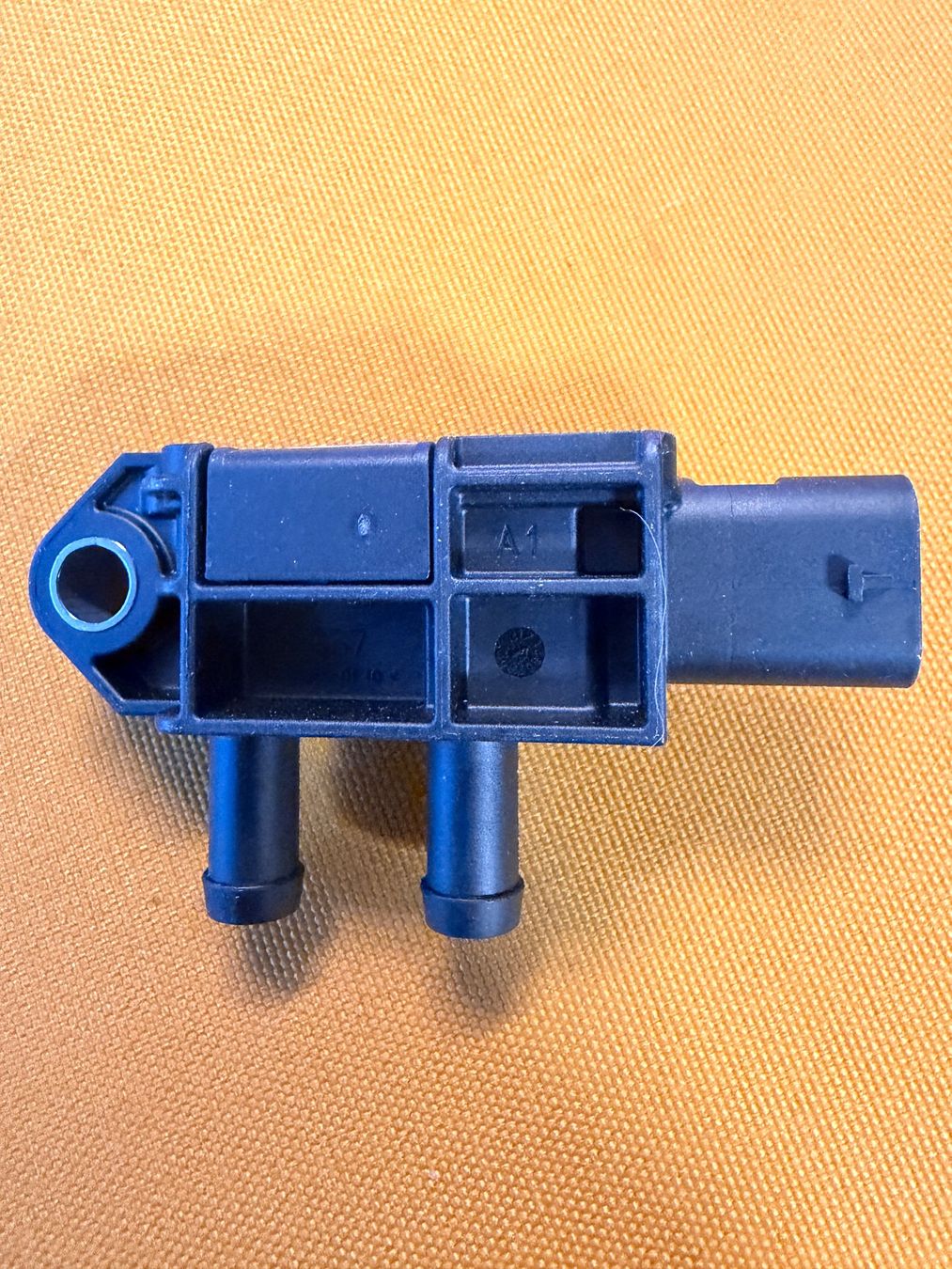 Tutti pezzi di ricambio auto: Differenzdrucksensor HJS 92 09 1067 neu im Originalkarton – Nuovo e nell'imballaggio originale da Einsiedeln venduto da cla_hc8z 1