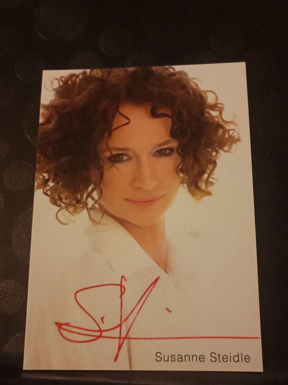 Autogramme: Susan Steindle - handsigniert – Gebraucht aus Menziken von Artographs