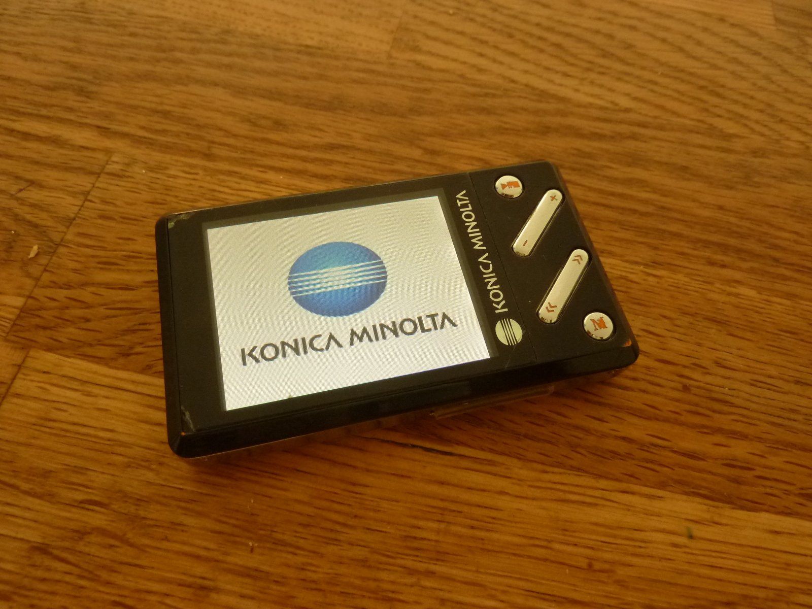Lettore multimediale & Streamer: Konica Minolta Mini Media Player – Usato da Hochfelden venduto da swissice 2