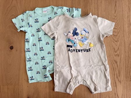 2x Pyjama Gr. 98