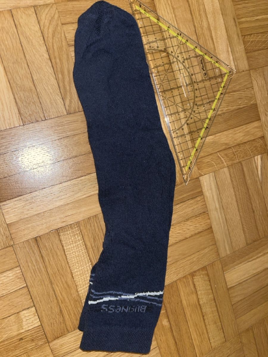 Socken: Schwarze Socken gr. Ca. 41-46 – Gebraucht aus Dübendorf von ani_xht5 1