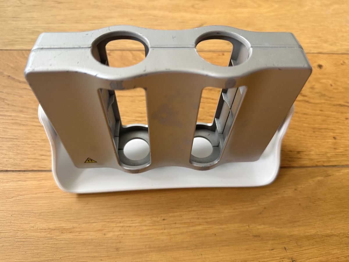 Autres décorations & accessoires: Life Technologies DynaMag-50 Magnetischer Separator – D'occasion à Basel par ben_pvk7 2