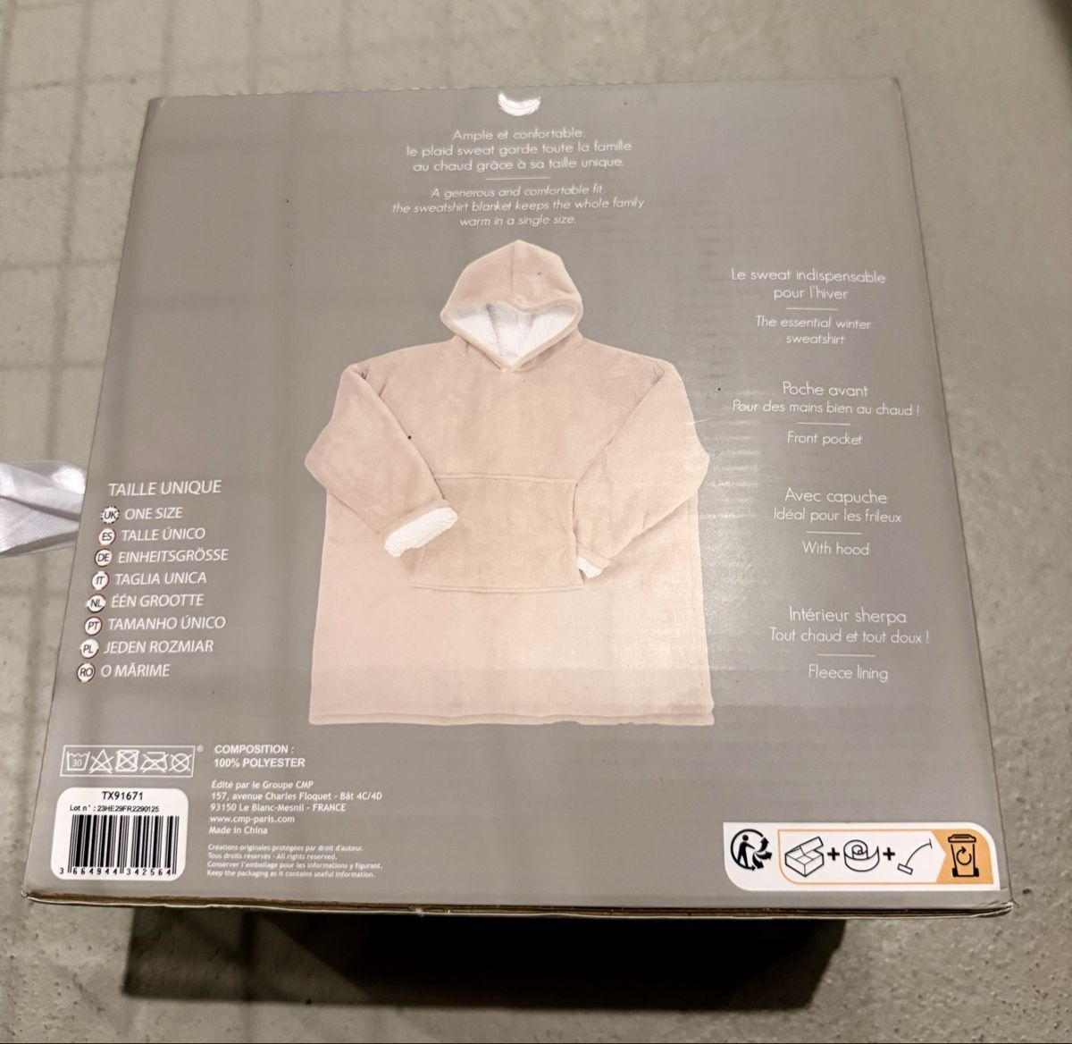 Coperte: Deckenpullover Home Deco Factory neu – Nuovo e nell'imballaggio originale da Zürich venduto da FionaLuzia 1