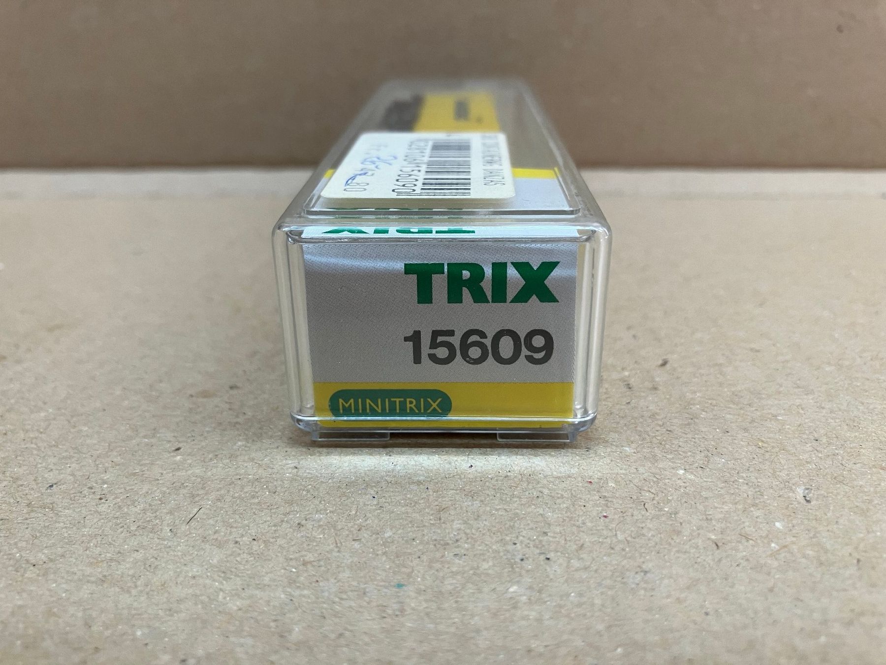 Trix Modellini di ferrovie: Minitrix 15609 2-achsiger Containertragwg. "DANZAS" DB/SBB – Nuovo (secondo la descrizione) da Neuendorf venduto da sitek071 1
