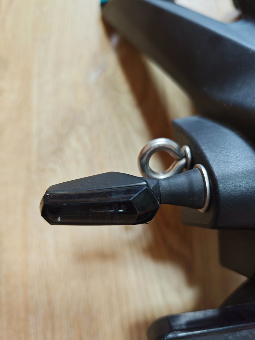 BMW Tutti i ricambio per moto: Bmw s1000rr Nummernschildhalter – Usato da Merlischachen venduto da lebkuchen3 1