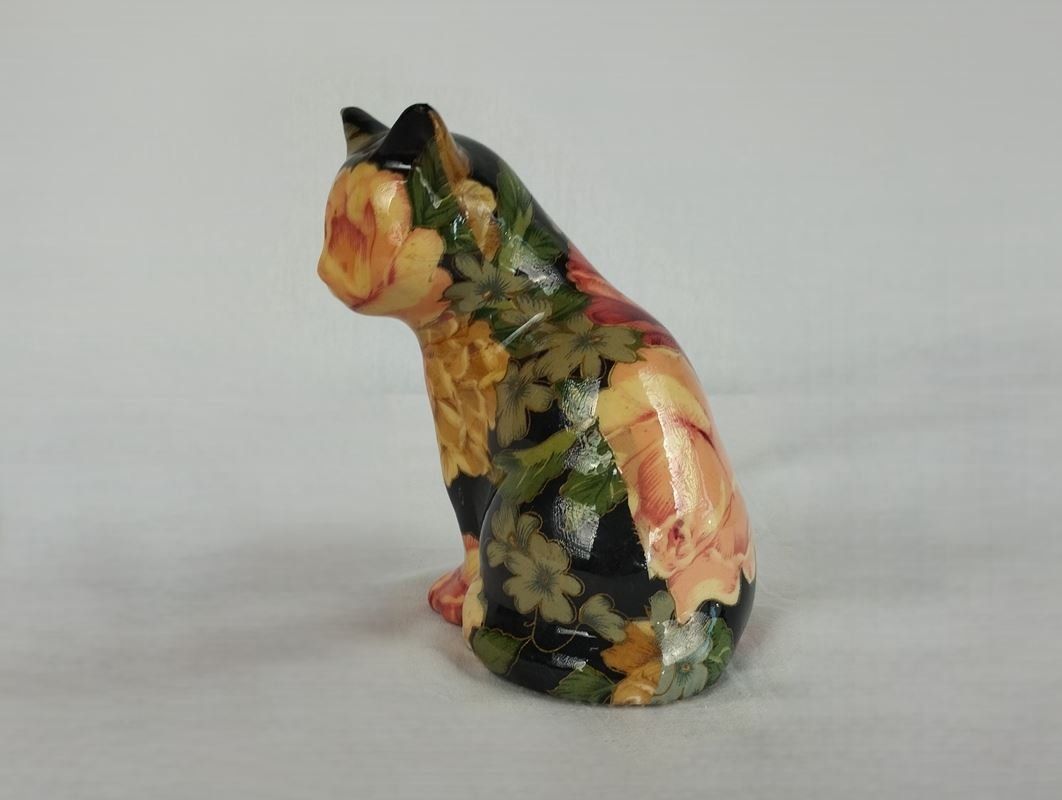 Statuette: Katzenfigur Blumenmuster – Usato da Schübelbach venduto da Restwert_Schubelbach 7