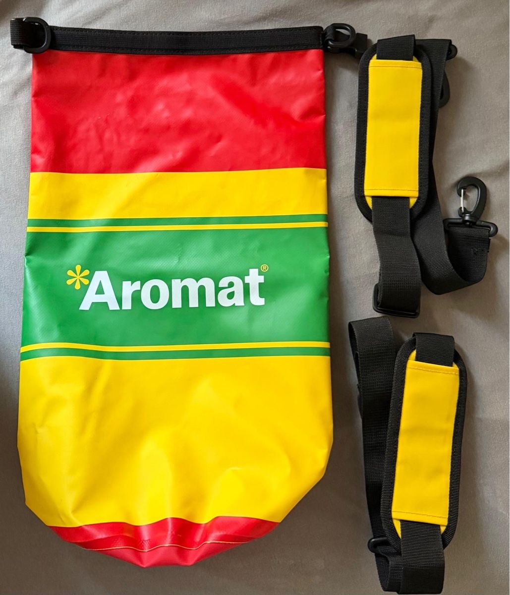Taschen: Aromat Tasche wasserdicht mit Trägern – Neu (gemäss Beschreibung) aus Basel von die_9jkj