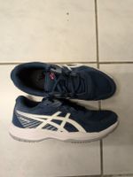 Asics Hallenschuhe Größe 39 - guter Zustand