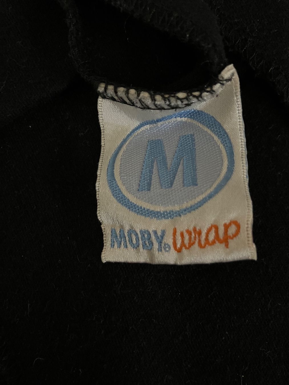 Moby Wrap Marsupi portabebè: Moby Wrap Schwarz – Usato da Zürich venduto da robkat 2