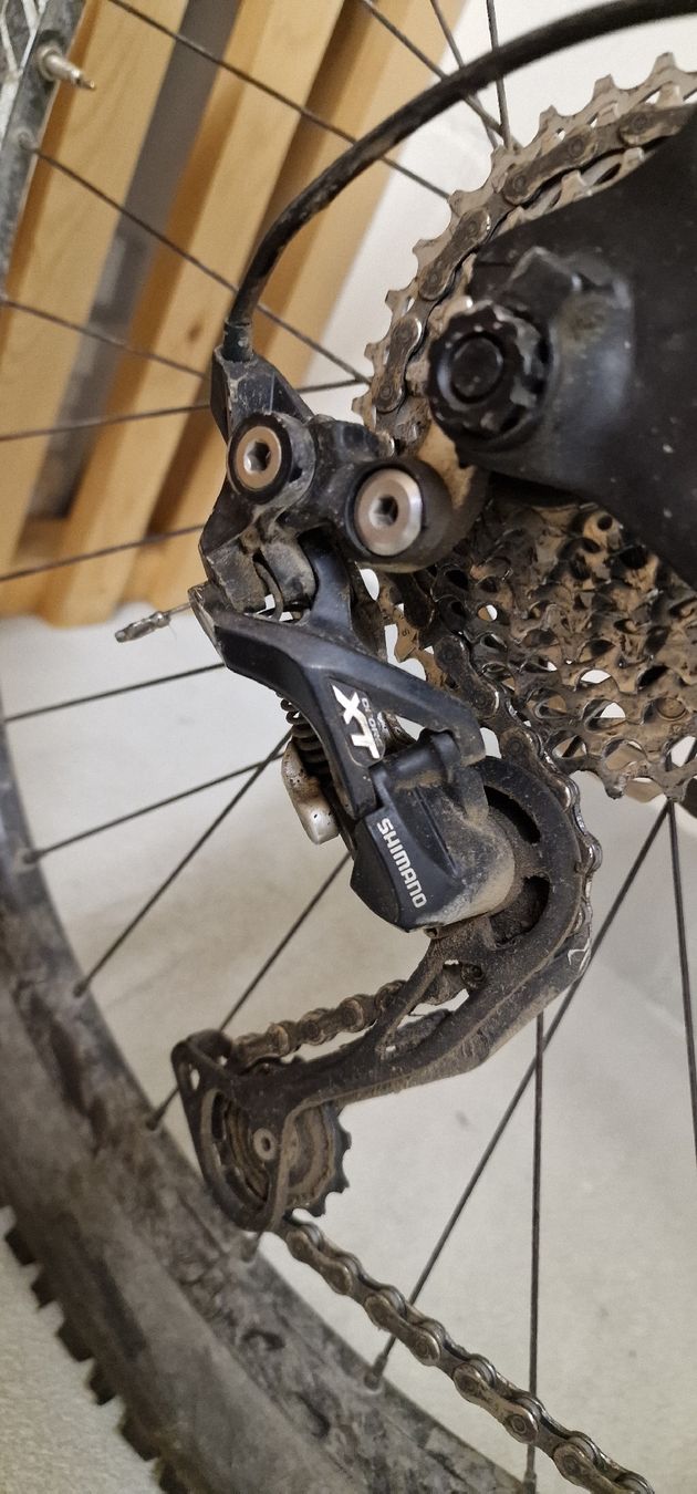 Wheeler Biciclette: Fully Wheeler Raptor R10 mit Carbon-Rahmen – Usato da Sursee venduto da AMO-Sports 8