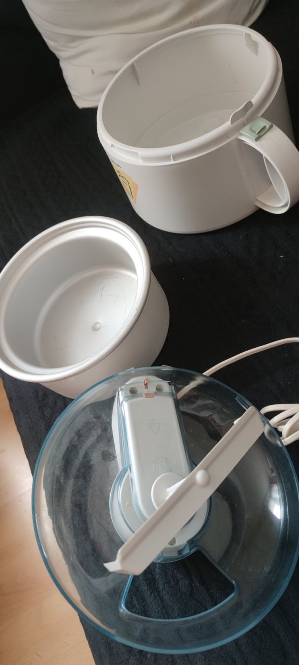 Philips Küchengeräte: Eismaschine Philips HR 2303/1 – Gebraucht aus Meggen von Malecifent 1
