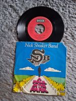 NICK STRAKER BAND    A WALK IN THE PARK    7NER SINGLE