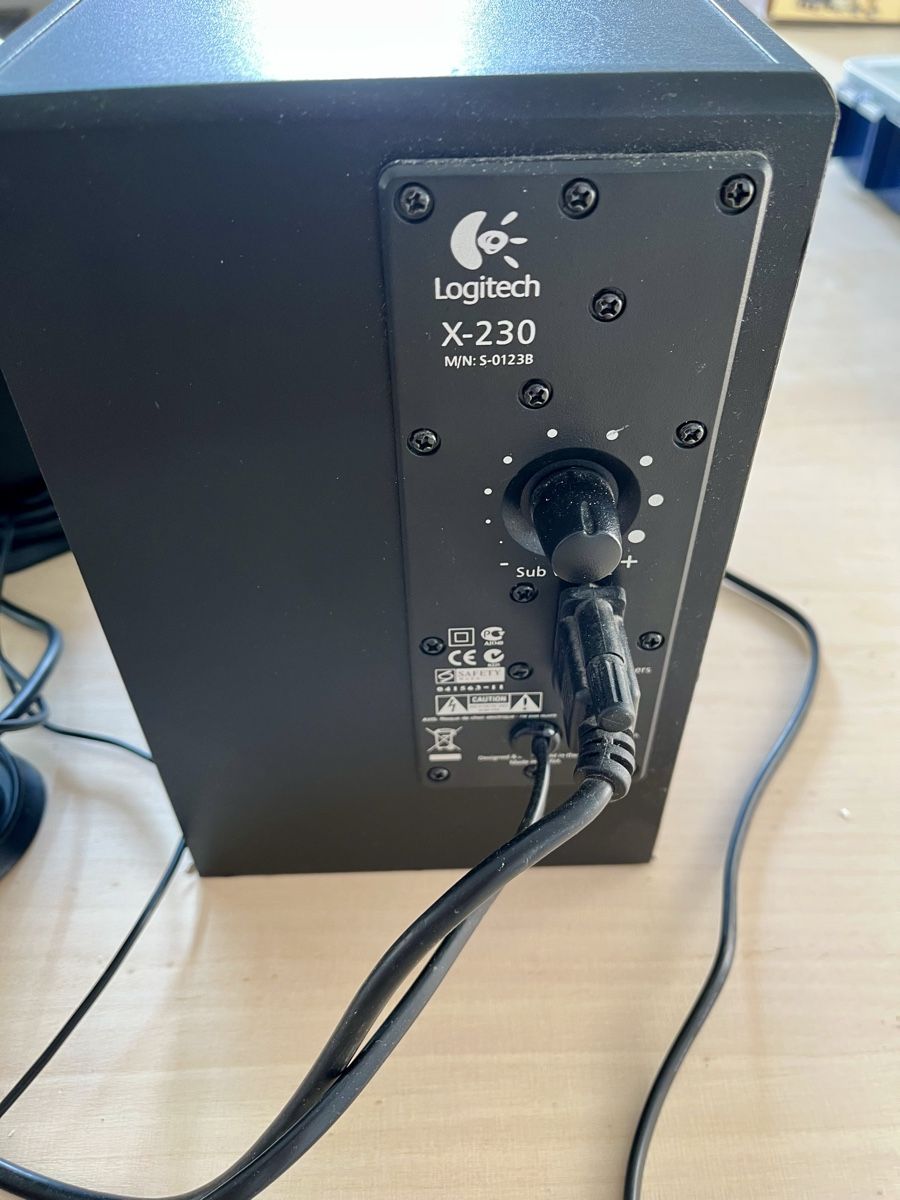 Logitech Lautsprecher: Lautsprecher-System Logitech X-230 2.1 Set gebraucht – Gebraucht aus Lyss von Gurti1 2