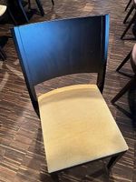 Stuhl Dietiker Polstersitz Vanille stapelbar, 55 STK