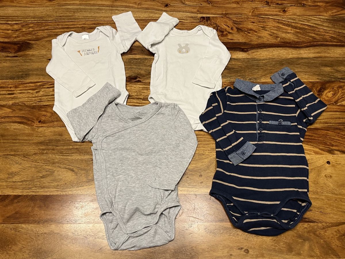 Lotti & Set di vestiti: Langarmbody im Set – Usato da Goldau venduto da kco_2696