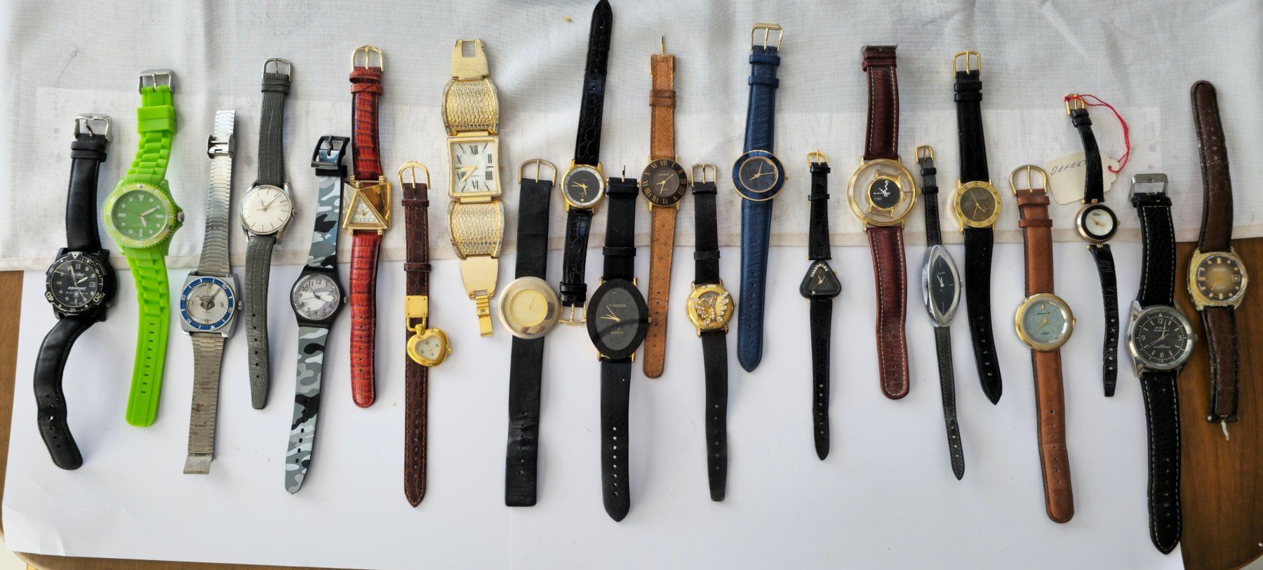Armbänder & -reifen: Armbanduhren Sammlung – Gebraucht aus Walenstadt von pedroju-1
