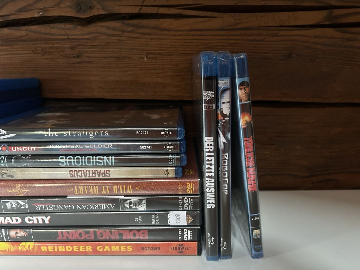 Tutti i DVDs: Bluray Sammlung – Nuovo (secondo la descrizione) da Matten b. Interl venduto da mar_mys2 1