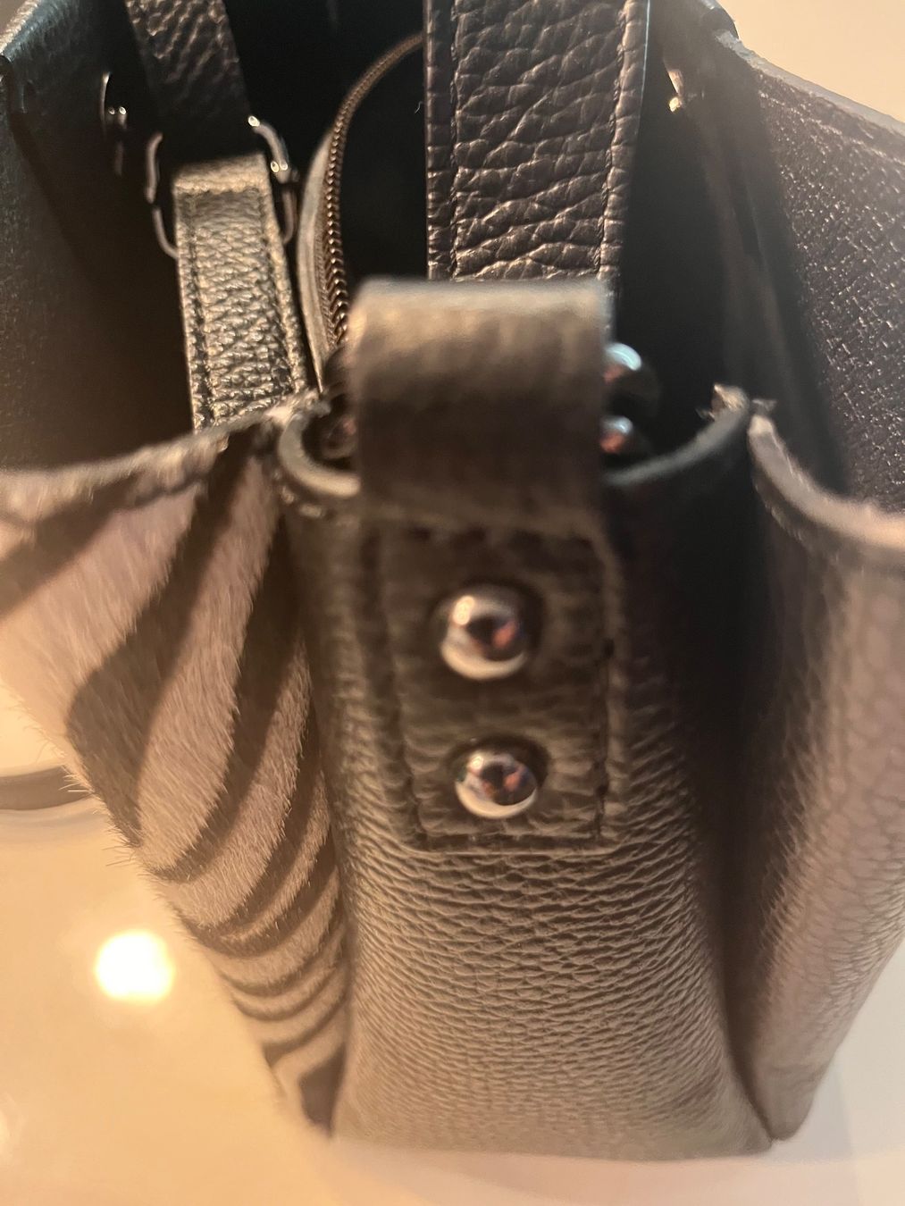 Borse da donna: Leder Handtasche Zebra Muster Damen – Nuovo (secondo la descrizione) da Zürich venduto da istvanfarkas 7