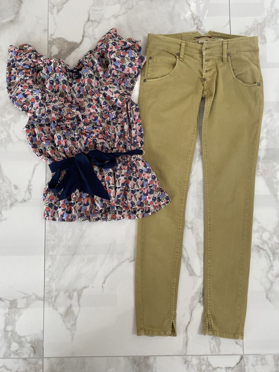 Please Jeans Pantaloni: Damenhose Please & Sommerbluse Gr. XS/S – Usato da Estavayer-le-Lac venduto da Mimmy02 1