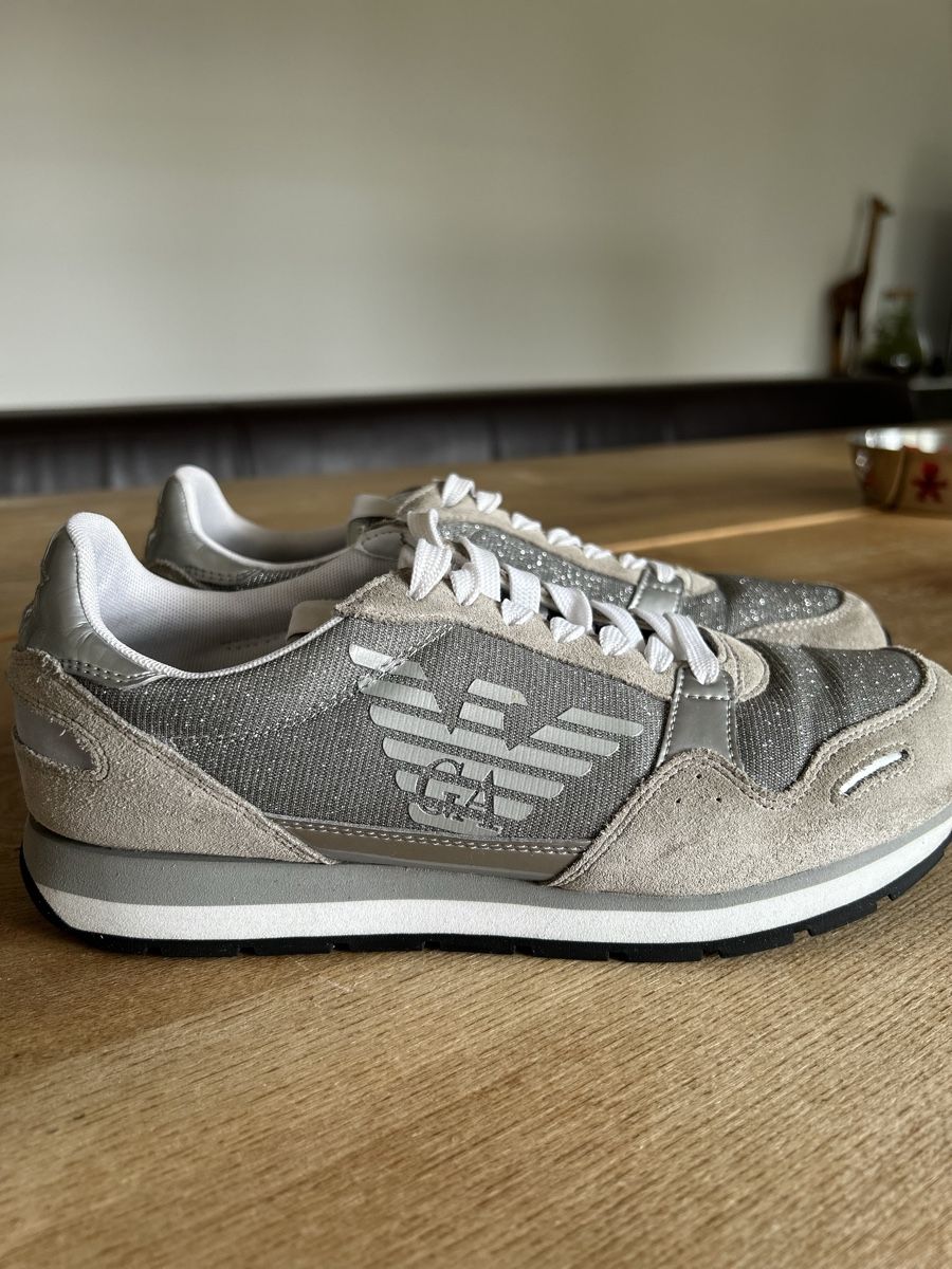 Armani Chaussures femmes: Armani Schuhe Grösse 38 – D'occasion à Wil SG par sab_vl6q 6