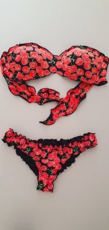 Bikini Calzedonia Kirsche Gr. S