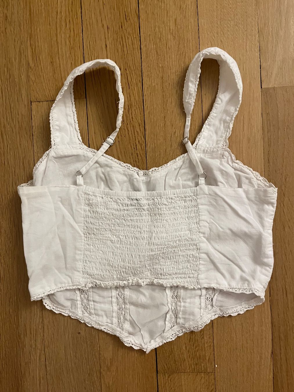 Bershka Tops: Sommer-Top Spitzenborde – Gebraucht aus Rüti ZH von sar_9gnw 1