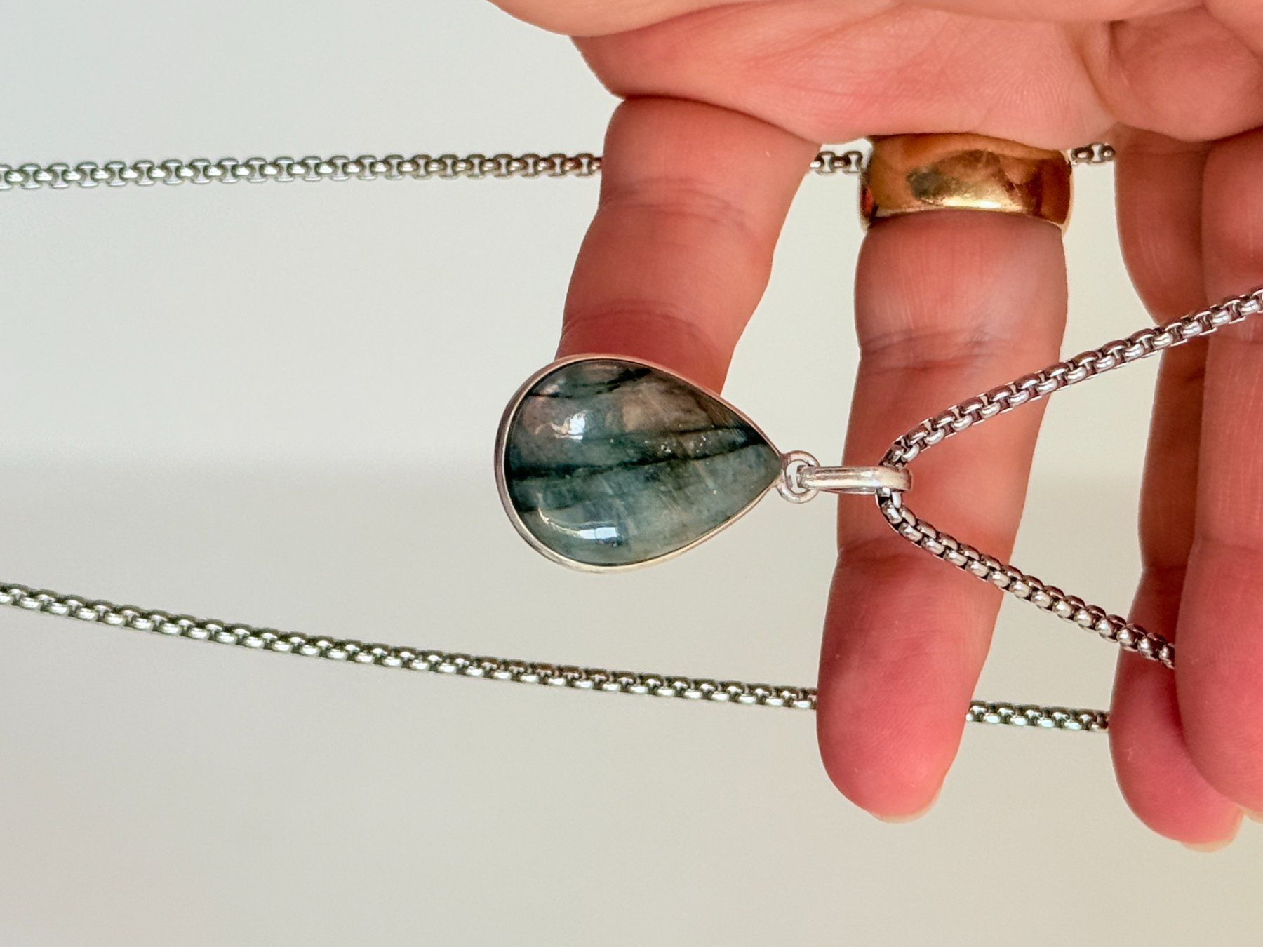 Catenine: Labradorite necklace – Nuovo e nell'imballaggio originale da Genève venduto da AGBERG 3