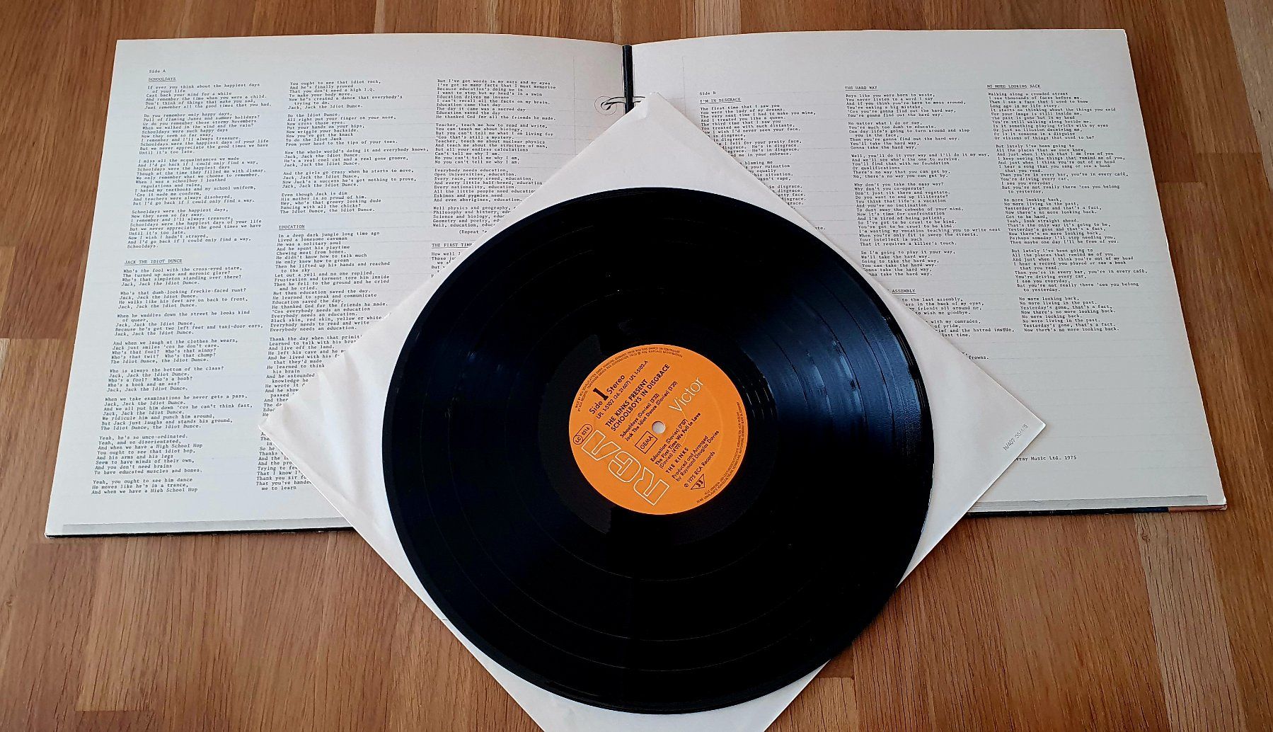 Dischi in vinile: THE KINKS, Schoolboys in Disgrace, LP, MINT! – Nuovo (secondo la descrizione) da Kreuzlingen venduto da Cdschlumpf 2