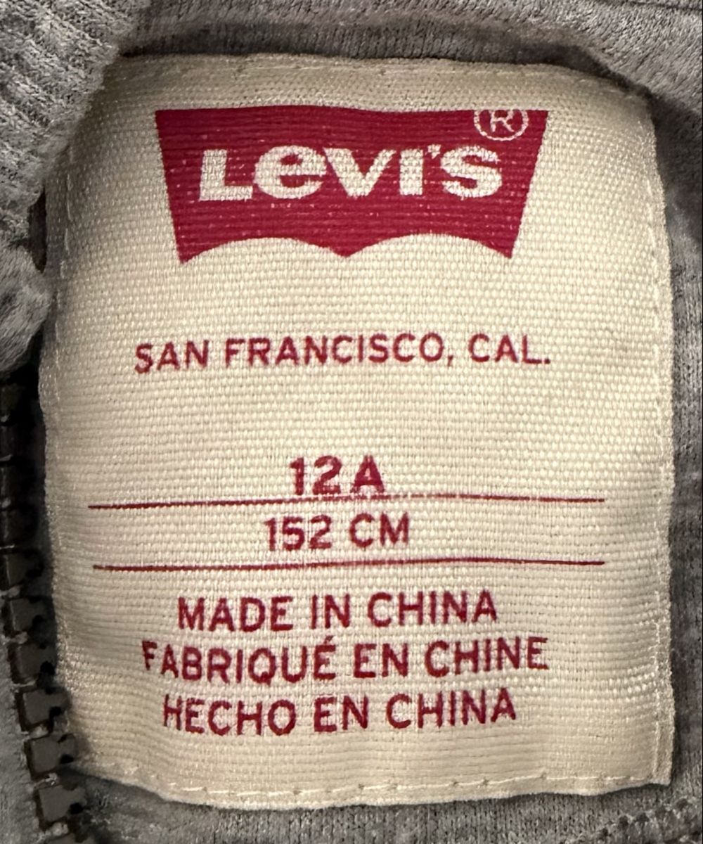 Levi's Maglioni & Felpe: Levi's Kapuzenpullover Grösse 152 CM – Usato da Kehrsatz venduto da tonisch 2