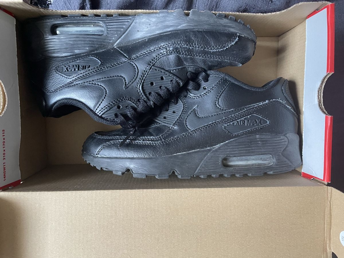 Nike Scarpe da uomo: Nike air max 38, cuir noir – Usato da Genève venduto da eva_l6xd