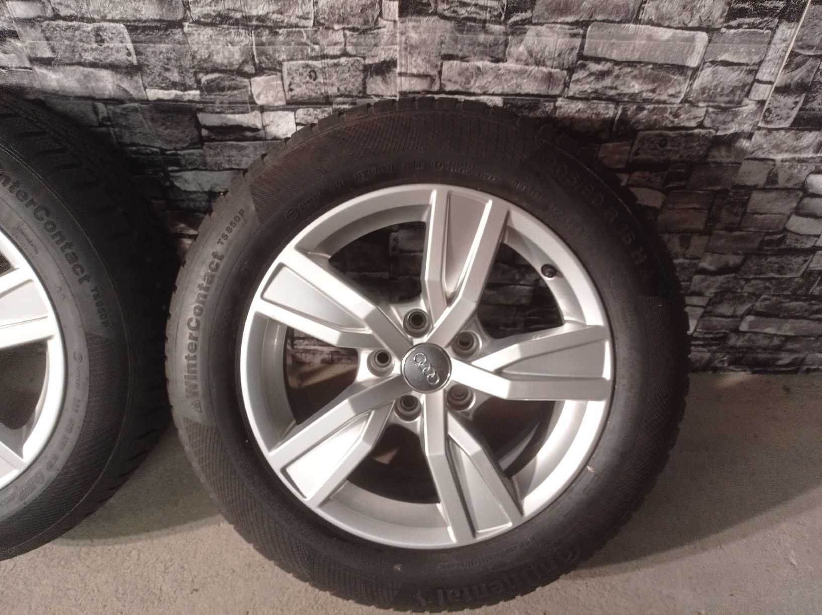 Pneumatici & Ruote complete: 16" Winterräder Original Audi A4"B9" – Usato da Hohenrain venduto da cars77 4
