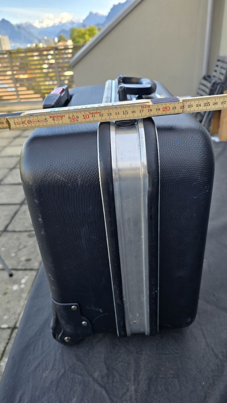 Topcase: Werkzeugkoffer mit Rollen – Usato da Luzern venduto da 40carti 1