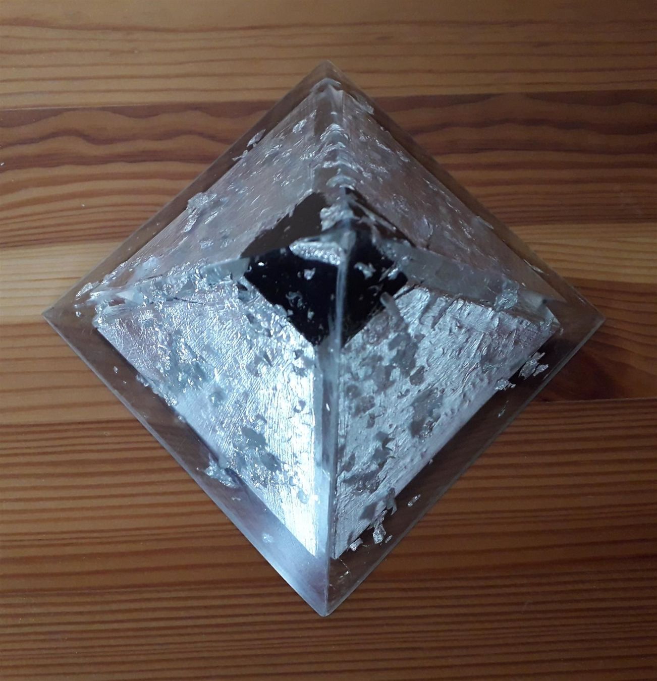 Minerali & Pietre curative: ORGONIT Pyramide Silber + Shungit *Large – Nuovo (secondo la descrizione) da Aeschi b. Spiez venduto da KRONLICHT 3