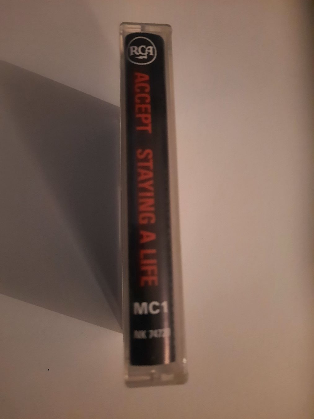 Musicassette: ACCEPT MC 1 Staying a life – Usato da Biasca venduto da Old_6blh 1
