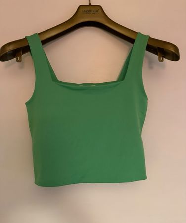 Süsses grünes Crop Top für den Sommer, Gr. M, Top Zustand
