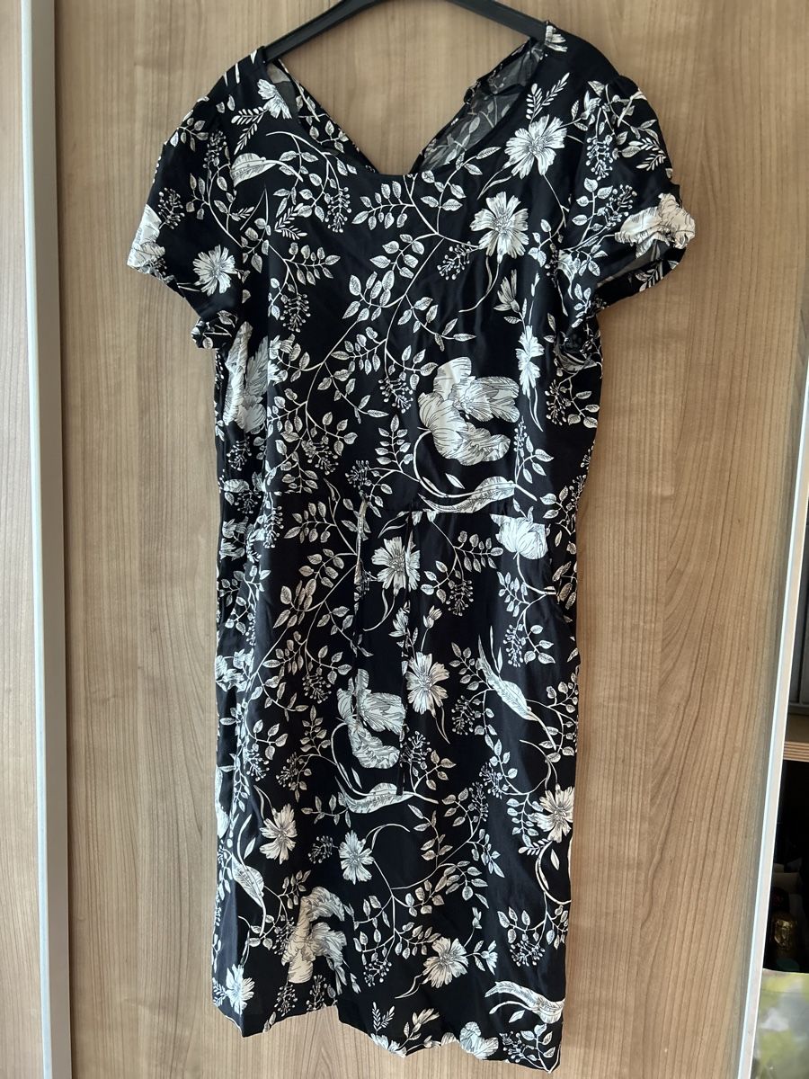 Kleider: Mega schönes Sommerkleid neu XL – Neu (gemäss Beschreibung) aus Rüdlingen von Lichee