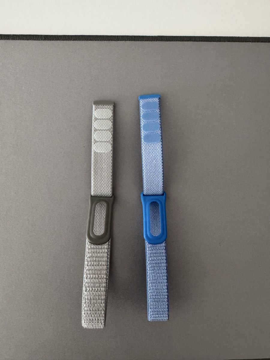 Bracelets: 2 Google Fitbit Air Armbänder – Neuf avec emballage d'origine à Esslingen par Filipecancela 3