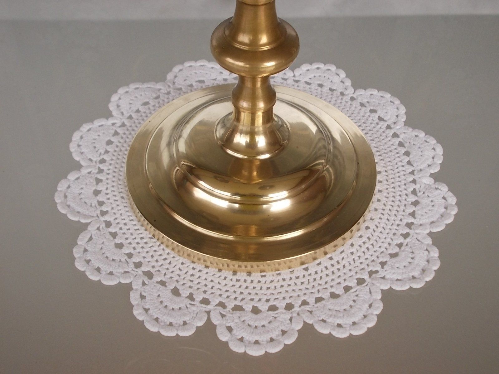 Portacandele: Alter 34cm Jugendstil Messing Kerzenständer 4flammig 1335gr. – Usato da Ostermundigen venduto da eschbe 4