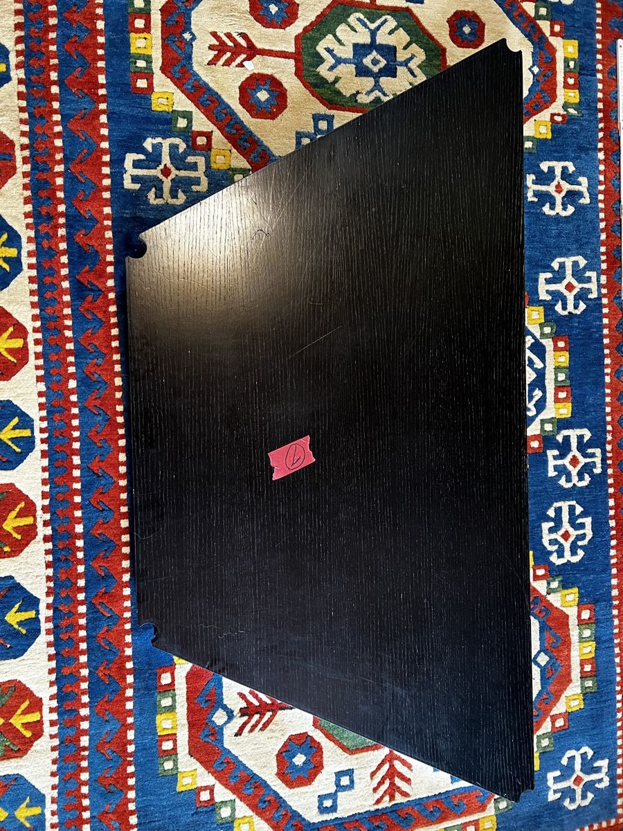 USM Tavoli: USM Haller Trapez Tisch. Ca. 175 x 90 cm Eiche schwarz – Usato da Rothrist venduto da Gleitig 2