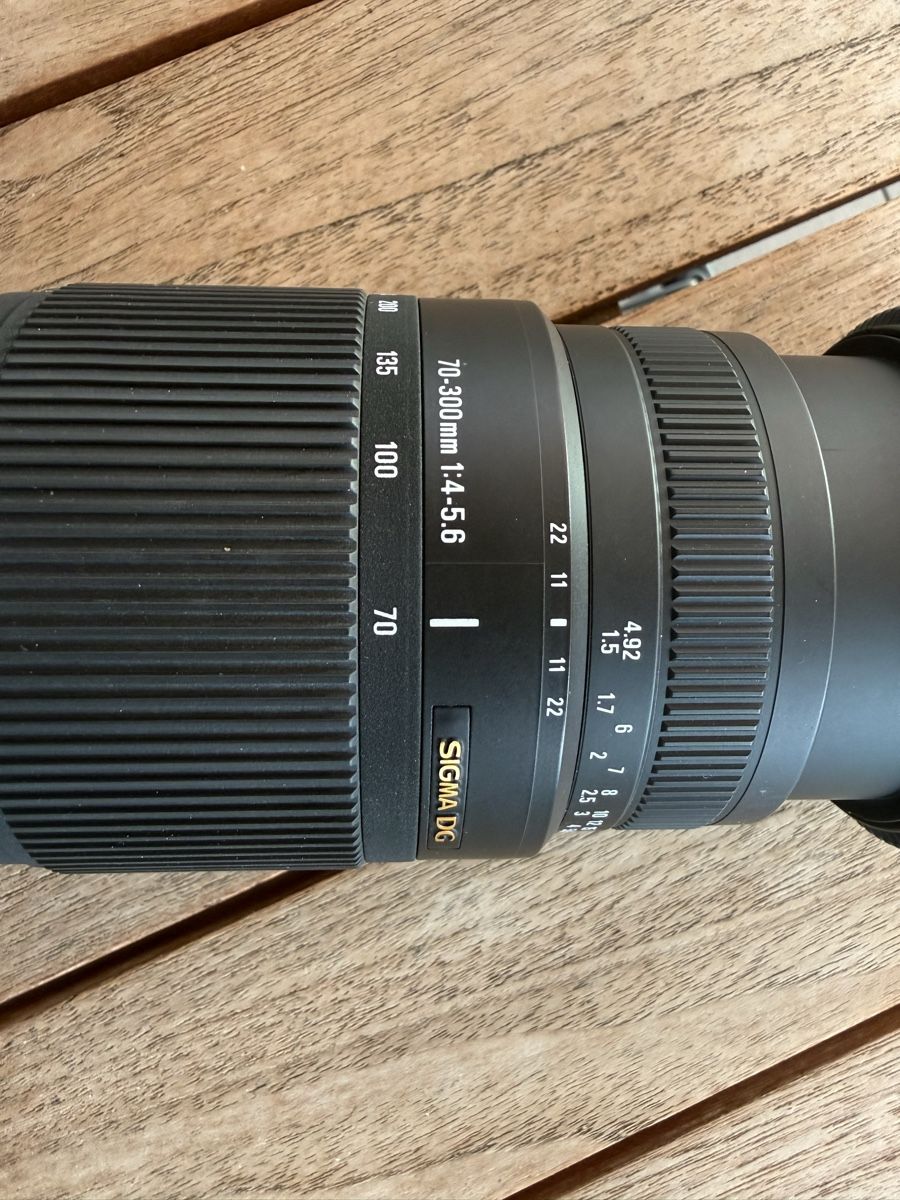 Sigma Objectifs: Sigma DG 70-300 mm F4-5.6 – D'occasion à Baar par Unser_bengel