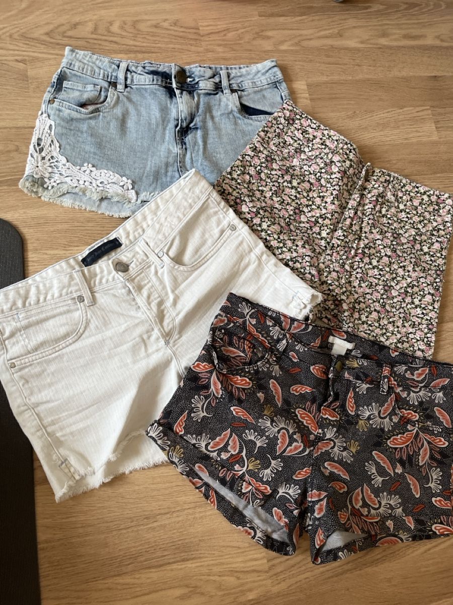 Lotti di vestiti: Damen Kleiderpaket M - 9 Teile – Usato da Wallbach venduto da wonderlike 5