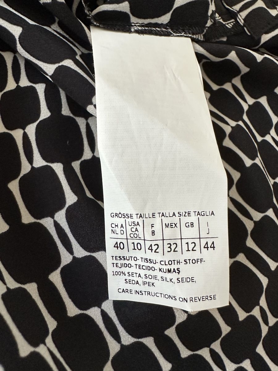 Max Mara Tops: Weekend MaxMara Bluse Grösse 40 Seide – Gebraucht aus Zollikon von _M65_ 4