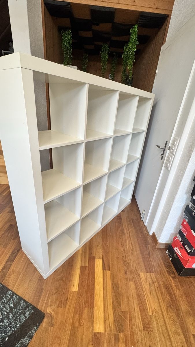 Scaffali: 16 Ikea Regal – Usato da Schönenwerd venduto da cassi2828 2